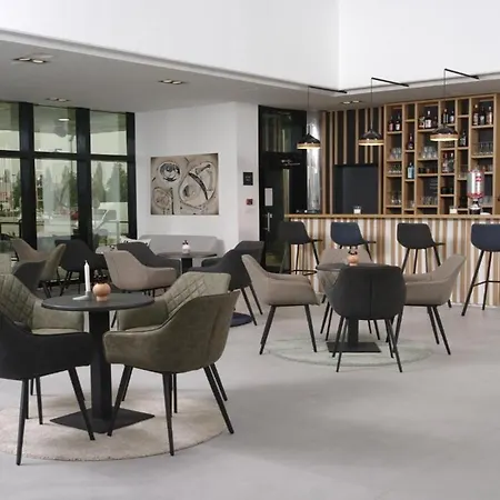 Hotel Cubis