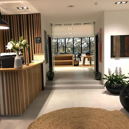 Cubis Hotel 3*