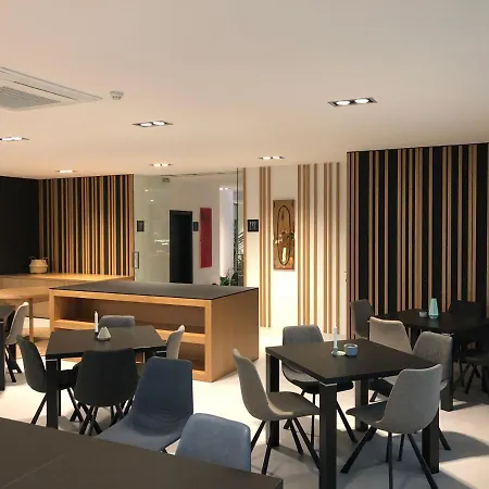 Отель Cubis Лендава